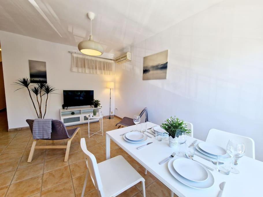 Butibamba Beach Apartment La Cala De Mijas Exteriör bild
