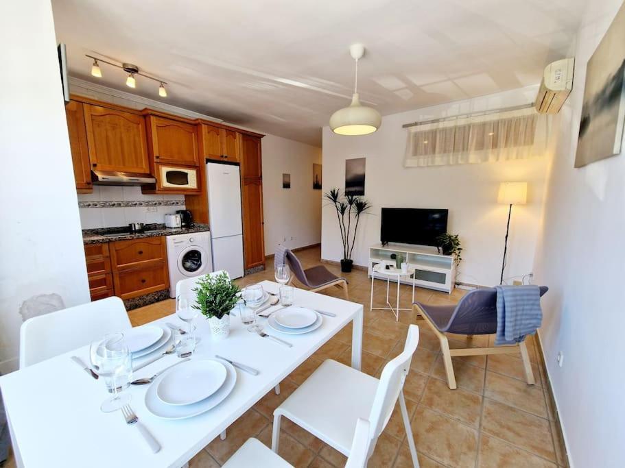 Butibamba Beach Apartment La Cala De Mijas Exteriör bild